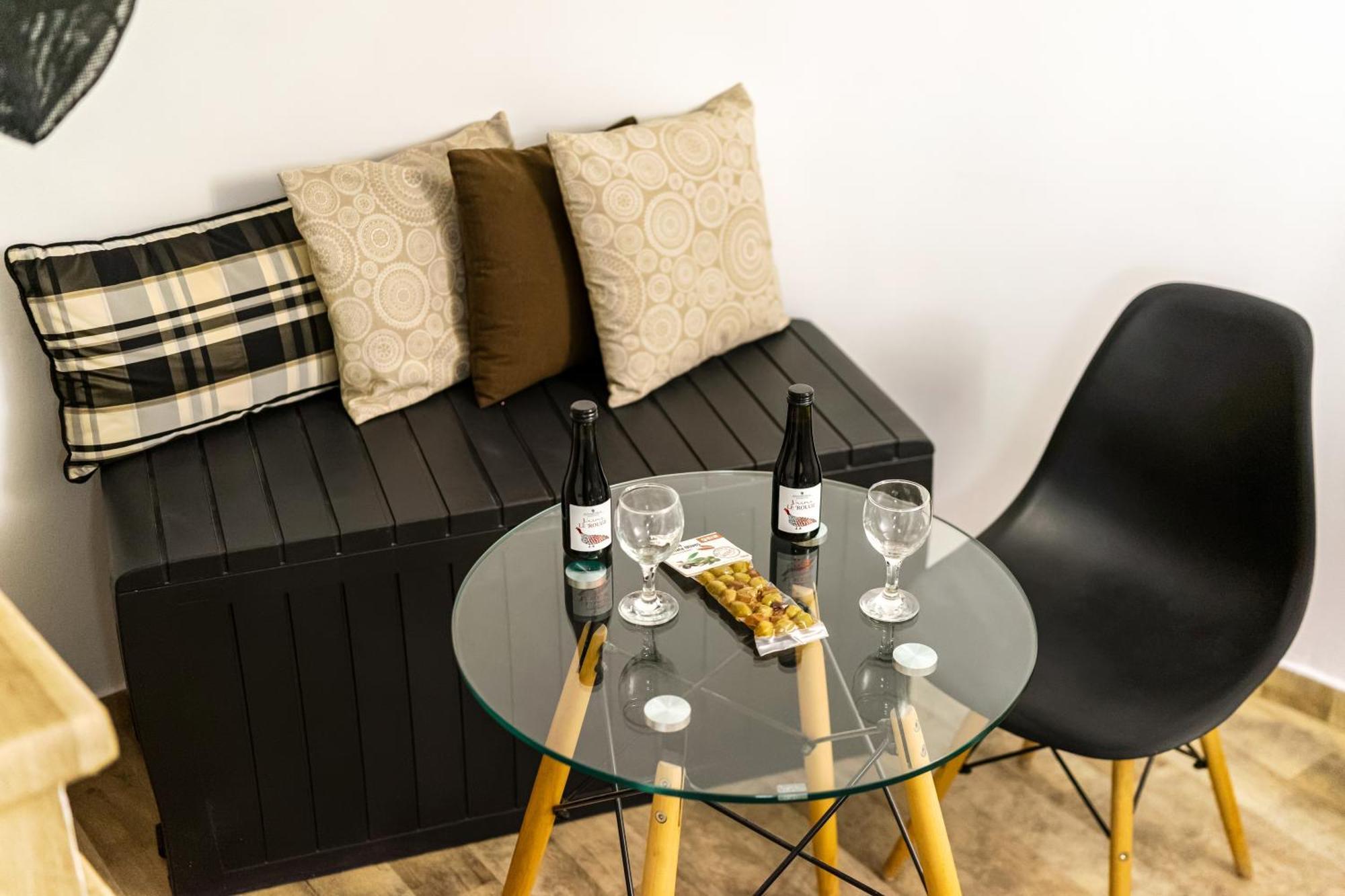 Acropolis Elegant Maisonette By Lodgespot Ateny Zewnętrze zdjęcie