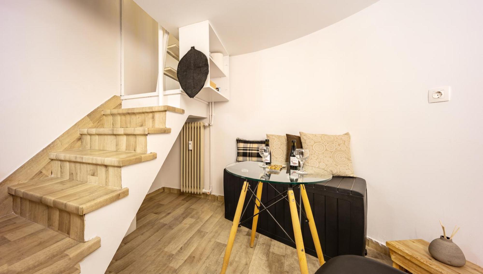Acropolis Elegant Maisonette By Lodgespot Ateny Zewnętrze zdjęcie