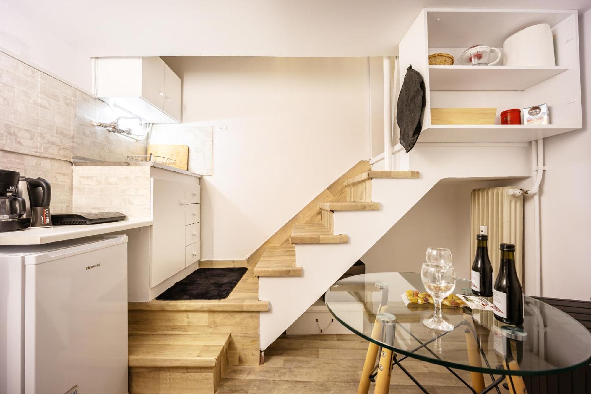 Acropolis Elegant Maisonette By Lodgespot Ateny Zewnętrze zdjęcie